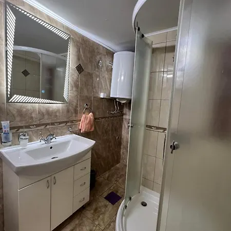 55 Apartment *
